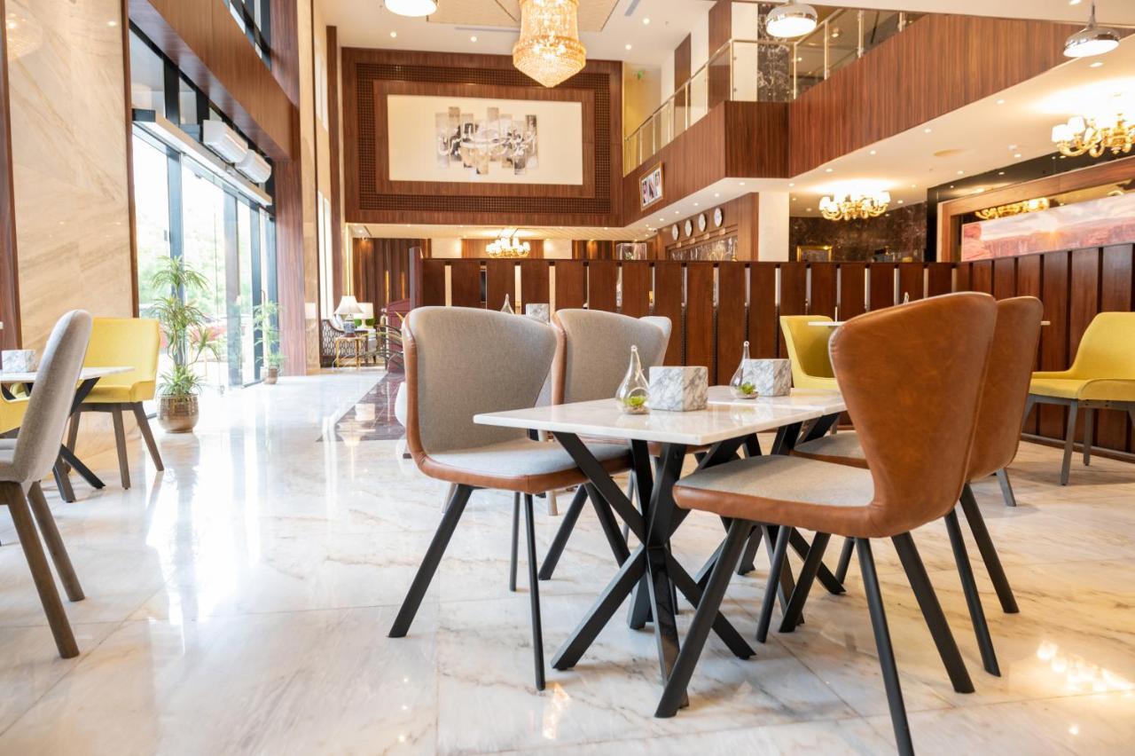 Seasons Park- Mawasim Al Hay At Hotel 吉达 外观 照片